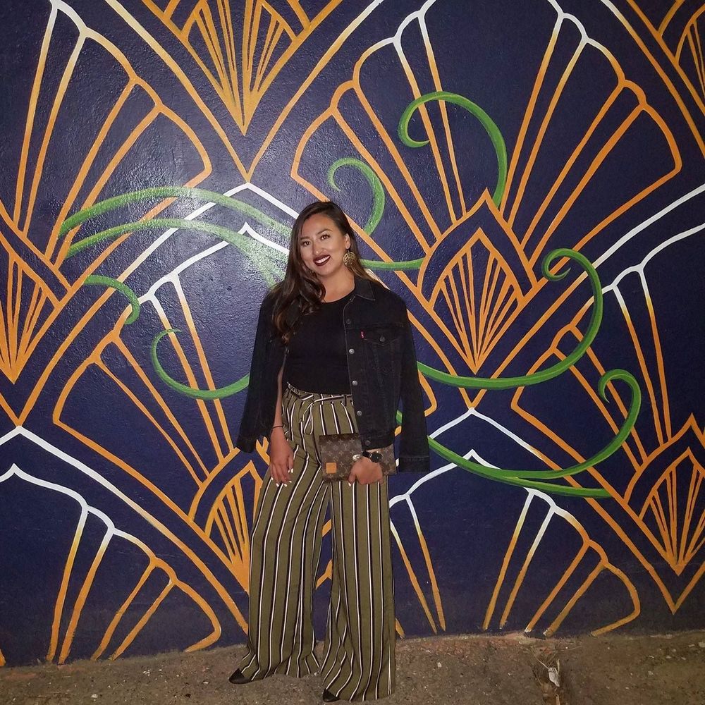 Meet your Posher, Esmeralda